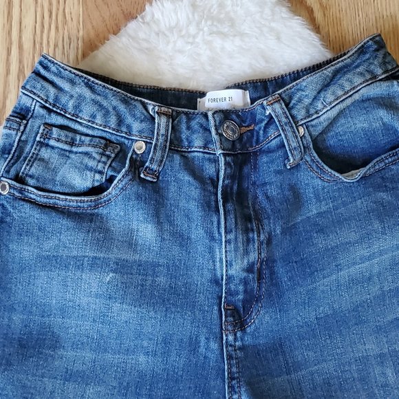 FOREVER 21 FRAYED HEM STRETCH PANTS - Picture 8 of 8